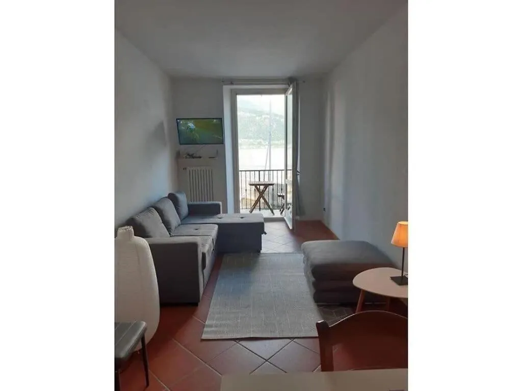 Caroline Comfortable Holiday Residence Cremia