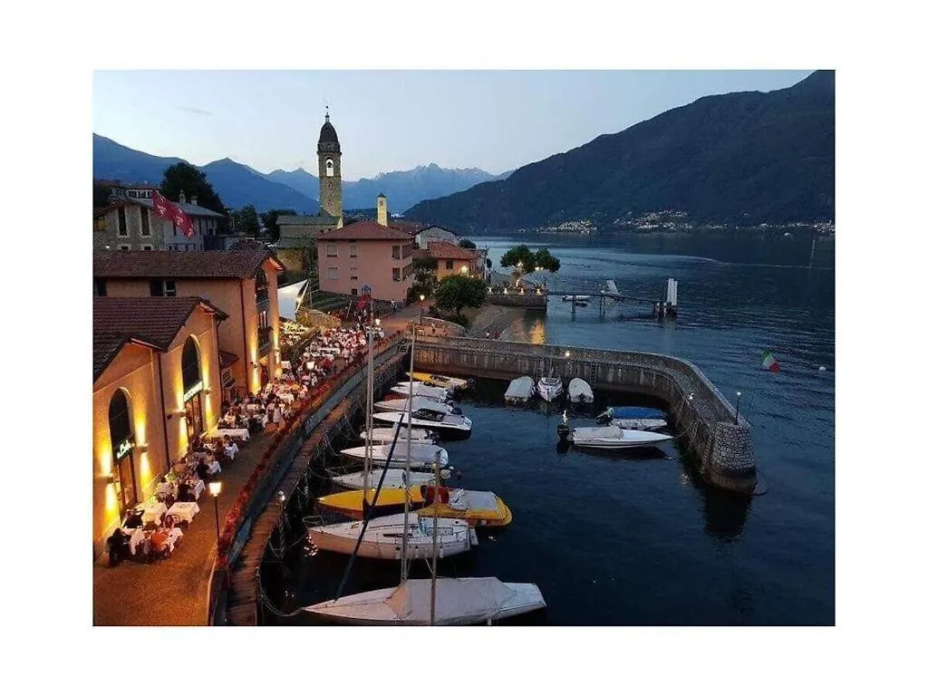 Caroline Comfortable Holiday Residence Cremia
