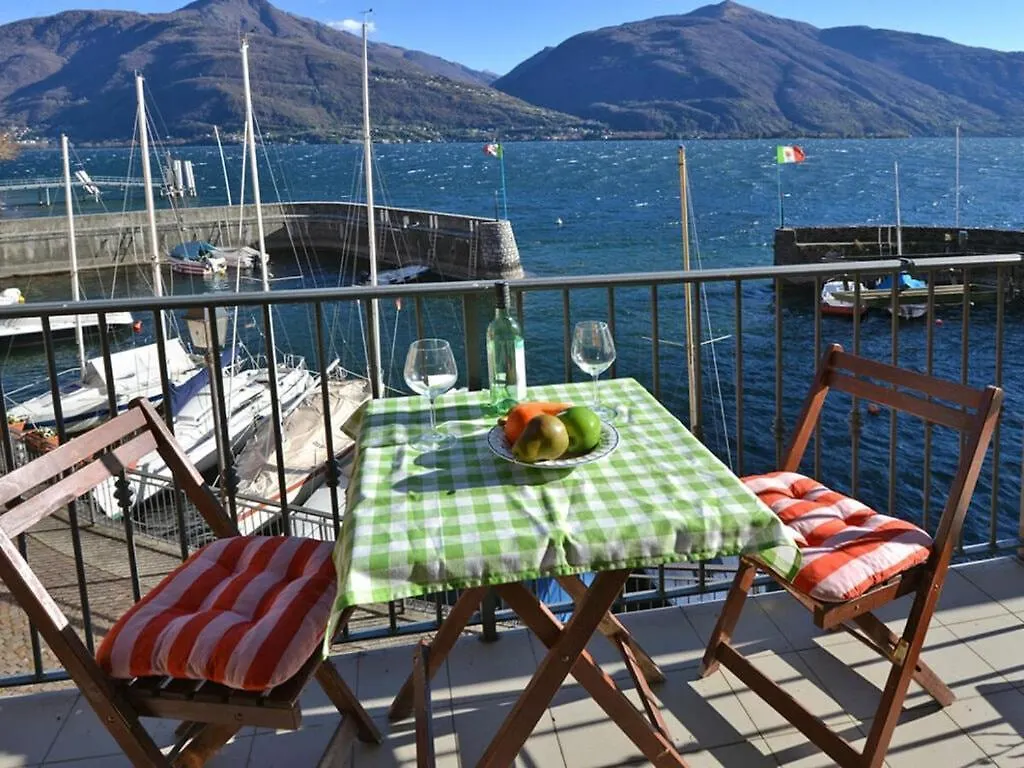 Caroline Comfortable Holiday Residence Cremia
