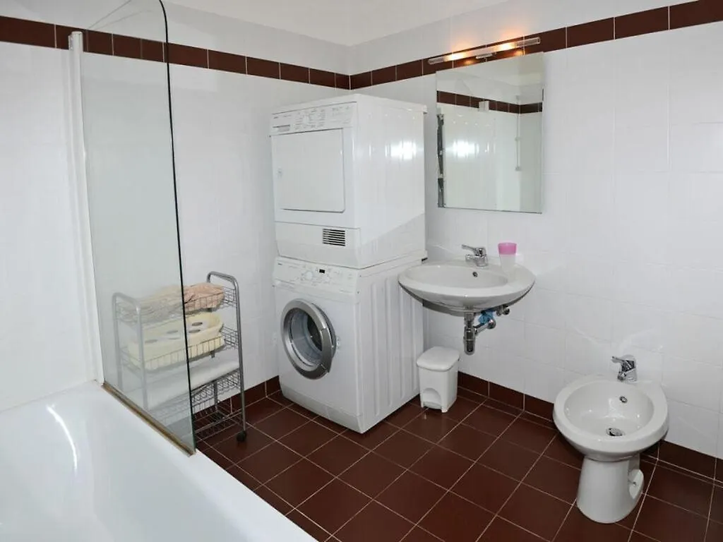 Caroline Comfortable Holiday Residence Cremia Ferienhaus